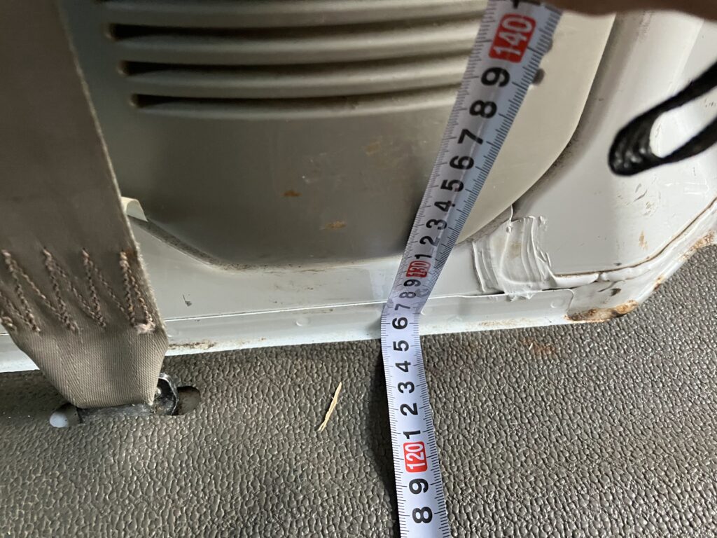 スクラム荷台の少し狭くなったところ
