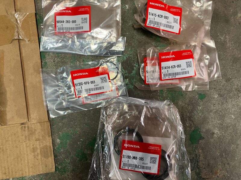250211新品の交換パーツ